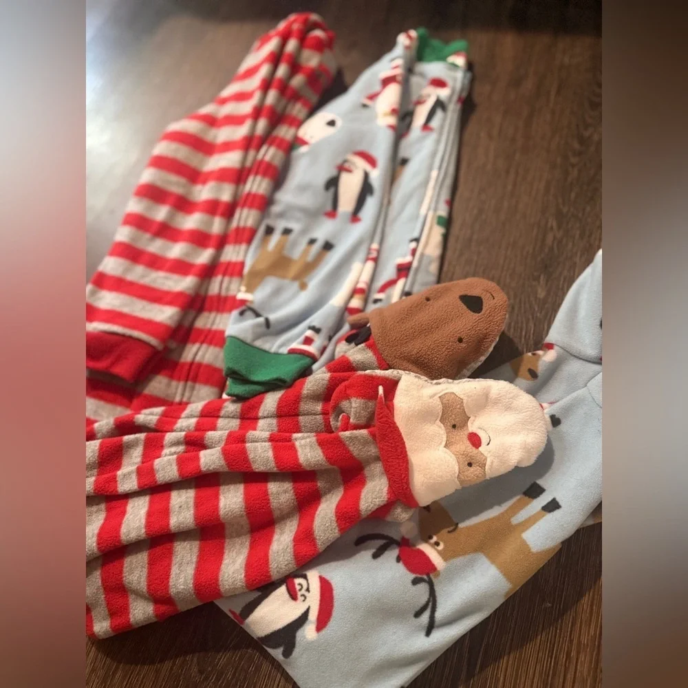 Carter's long sleeve fleece holiday sleepers